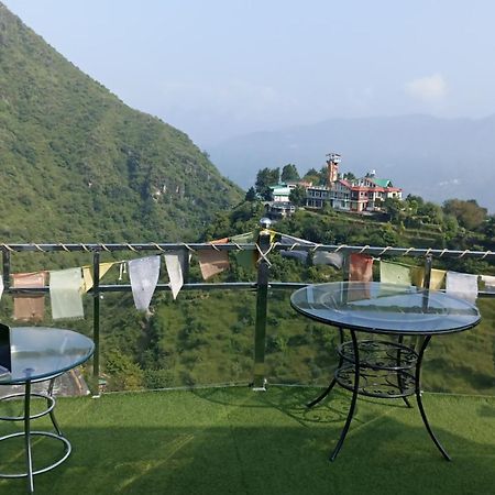 Icebergs Mussoorie - A Boutique Stay And 24 Hrs Roof Top Cafe Eksteriør billede