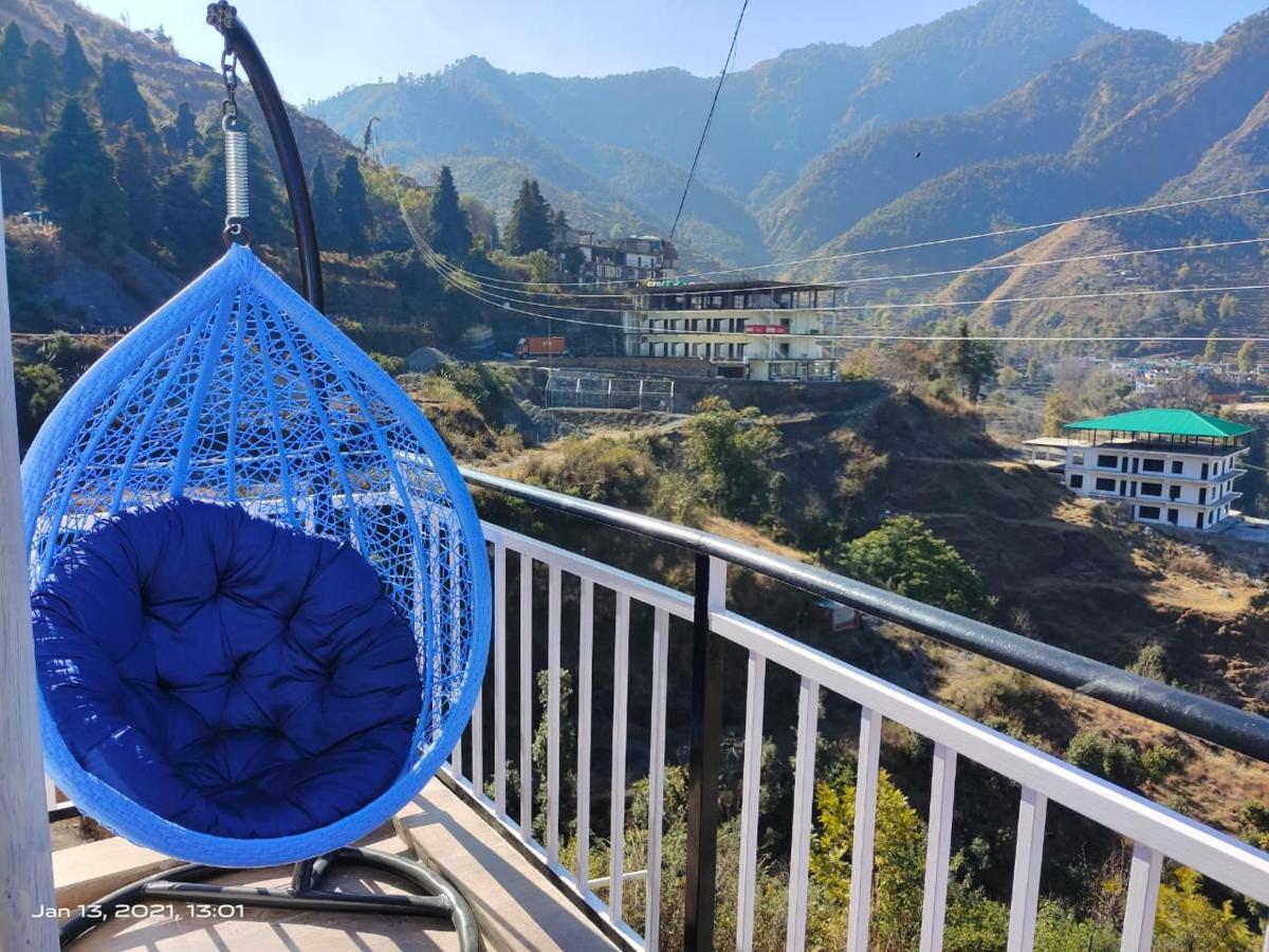 Icebergs Mussoorie - A Boutique Stay And 24 Hrs Roof Top Cafe Eksteriør billede